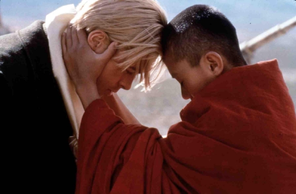 Sedm let v Tibetu a peroxidové odbarvení.