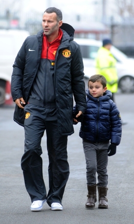 Ryan Giggs se synem Zachem.