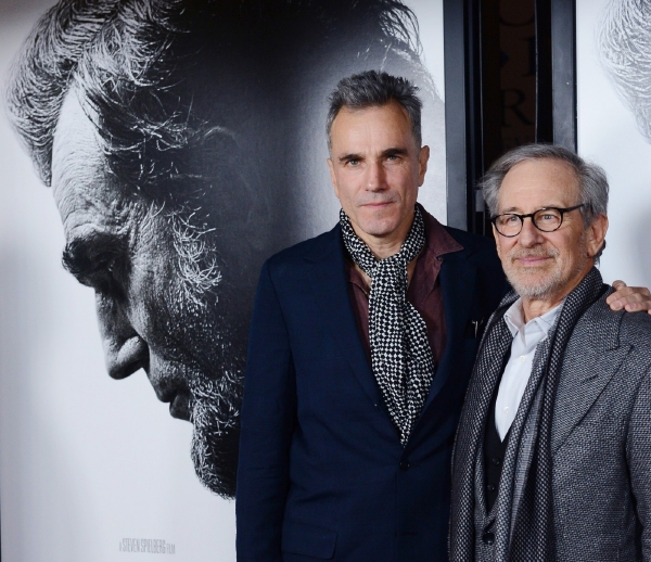 Filmový představitel Lincolna Daniel Day-Lewis s režisérem filmu Stevenem Spielbergem.
