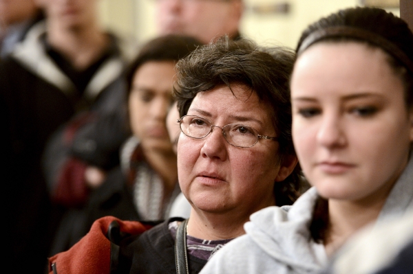 Protest se odehrál několik hodin po střelbě v Connecticutu, při níž přišlo o život 20 dětí, šest dospělých a útočník. Protest se odehrál několik hodin po střelbě v Connecticutu, při níž přišlo o život 20 dětí, šest dospělých a útočník.