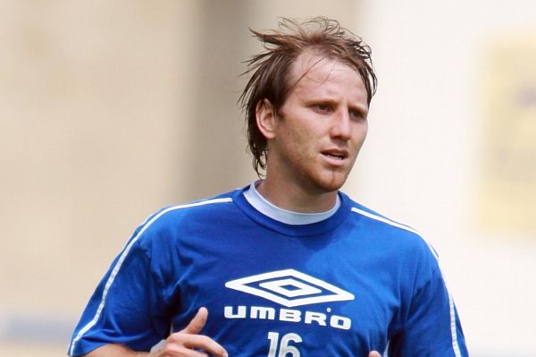 Tomáš Jun neudržel nervy a nafackoval protihráči. Tomáš Jun neudržel nervy a nafackoval protihráči.