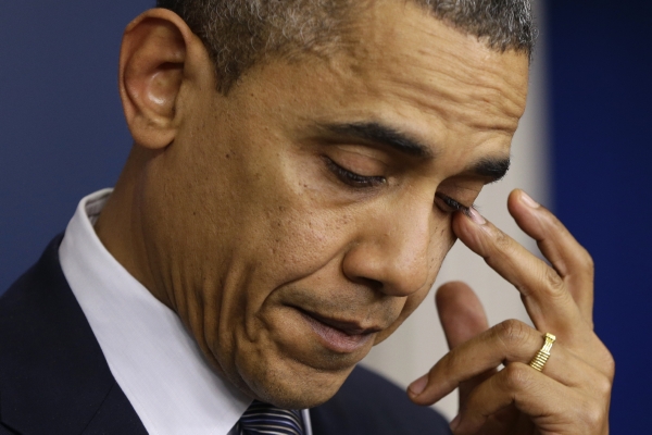 Americký prezident Barack Obama zdrcený z incidentu v Newtownu.