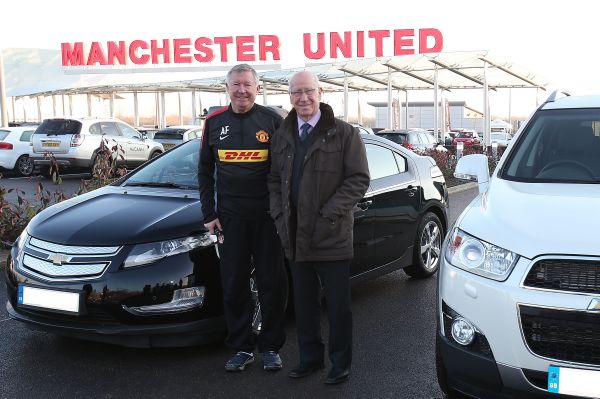 Vlevo Alex Ferguson, vpravo Bobby Charlton. Dvě legendy Manchesteru United.