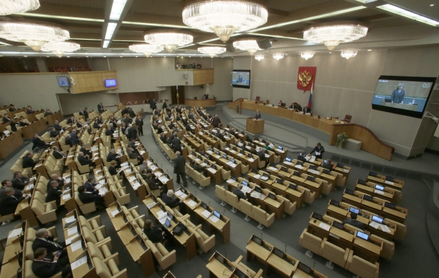 Ruská Státní duma schválila zákaz adopcí ruských sirotků americkými občany.