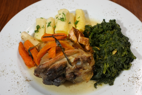 Stanice Vltava připravila silvestrovské vysílání o gastronomii.