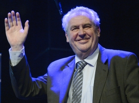 Kandidát na prezidenta Miloš Zeman.