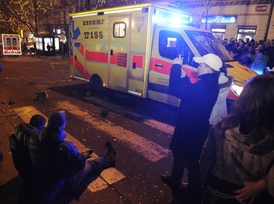 V centru metropole dohlížely na oslavy přicházejícího nového roku tři stovky policistů a záchranná služba.