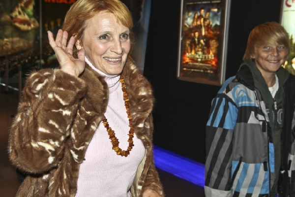 Regina Rázlová. Regina Rázlová.
