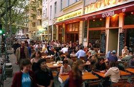 Jedna z mnoha oblíbených restaurací v Thiersově Prenzalauer Bergu.