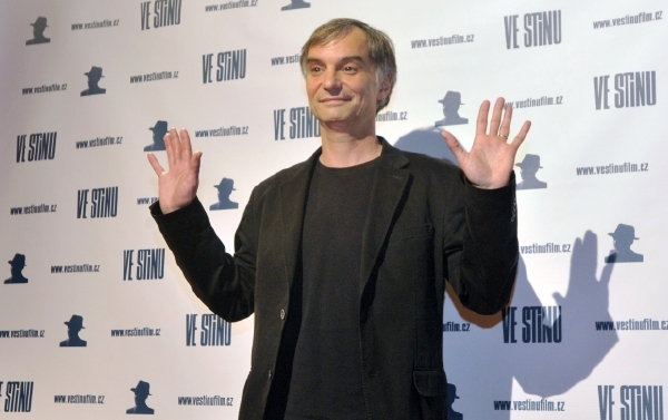 Ivan Trojan, který hrál ve filmu Ve stínu, je nominovaný na nejlepší mužský výkon v hlavní roli.
