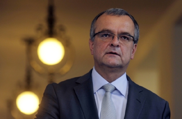 Ministr financí Miroslav Kalousek. Ministr financí Miroslav Kalousek.