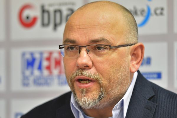 Kouč dvacítky Miroslav Přerost. Kouč dvacítky Miroslav Přerost.
