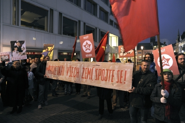 Minulé měsíce se událo hned několik protestů proti komunistům. Minulé měsíce se událo hned několik protestů proti komunistům.