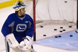 Roberto Luongo by mohl odejít z Vancouveru Canucks.
