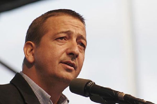 Zsolt Bayer.