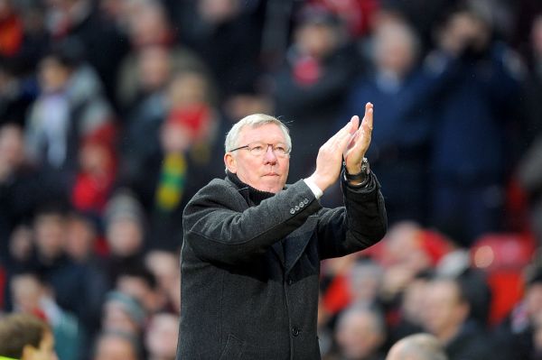Spokojený trenér Alex Ferguson po výhře nad Liverpoolem. Spokojený trenér Alex Ferguson po výhře nad Liverpoolem.