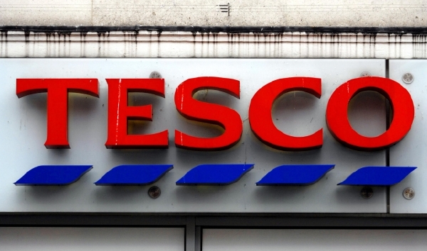 Tesco možná nabídne virtuálního operátora. Tesco možná nabídne virtuálního operátora.