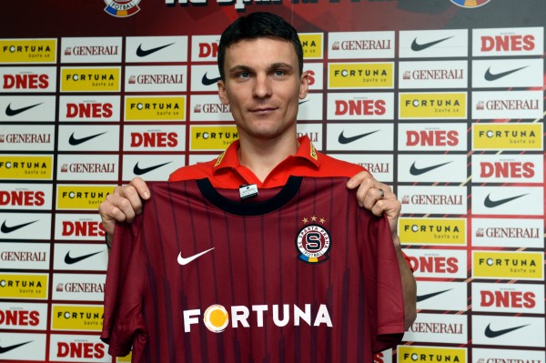 Spartě se podařilo ulovit kanonýra Davida Lafatu. Spartě se podařilo ulovit kanonýra Davida Lafatu.