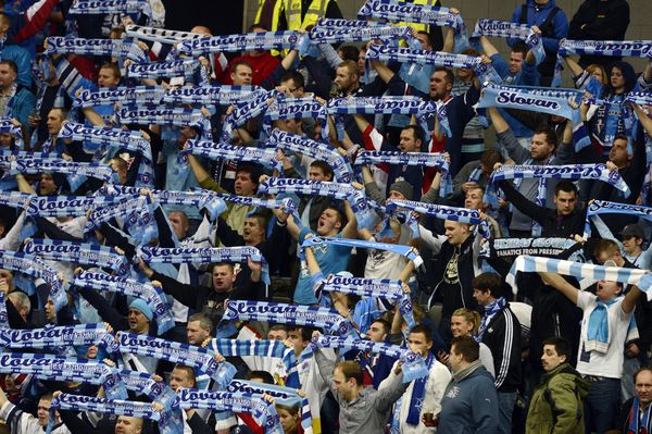 Nadšení fanoušci Slovanu. Nadšení fanoušci Slovanu.