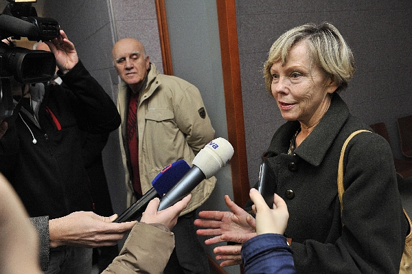 Prarodiče obou chlapců jdou k soudu.