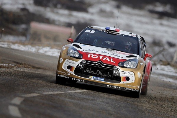 Devítinásobný světový šampion Sébastien Loeb z Francie i nadále kraluje Rallye Monte Carlo. Devítinásobný světový šampion Sébastien Loeb z Francie i nadále kraluje Rallye Monte Carlo.