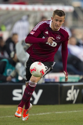 Český útočník bundesligového Norimberku Tomáš Pekhart.