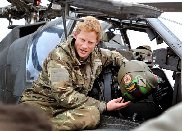 Princ Harry se musel v Afghánistánu vyrovnat s tvrdými podmínkami jako všichni ostatní vojáci.