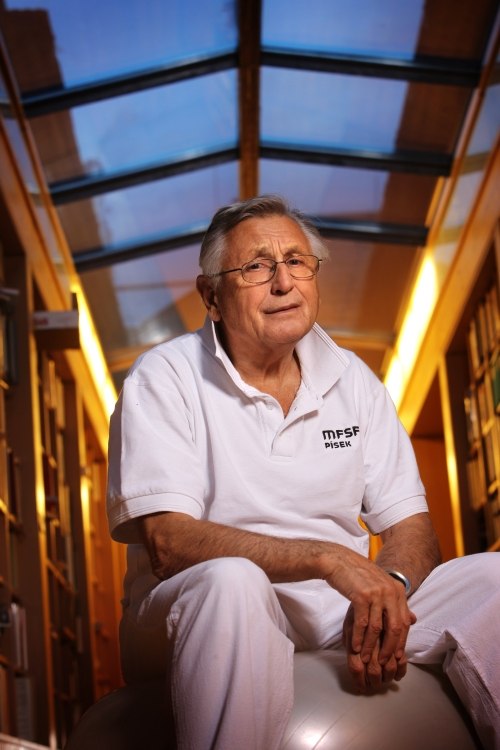Jiří Menzel. Jiří Menzel.