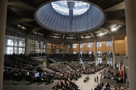 Společné setkání německého a francouzského parlamentu v Říšském sněmu. 