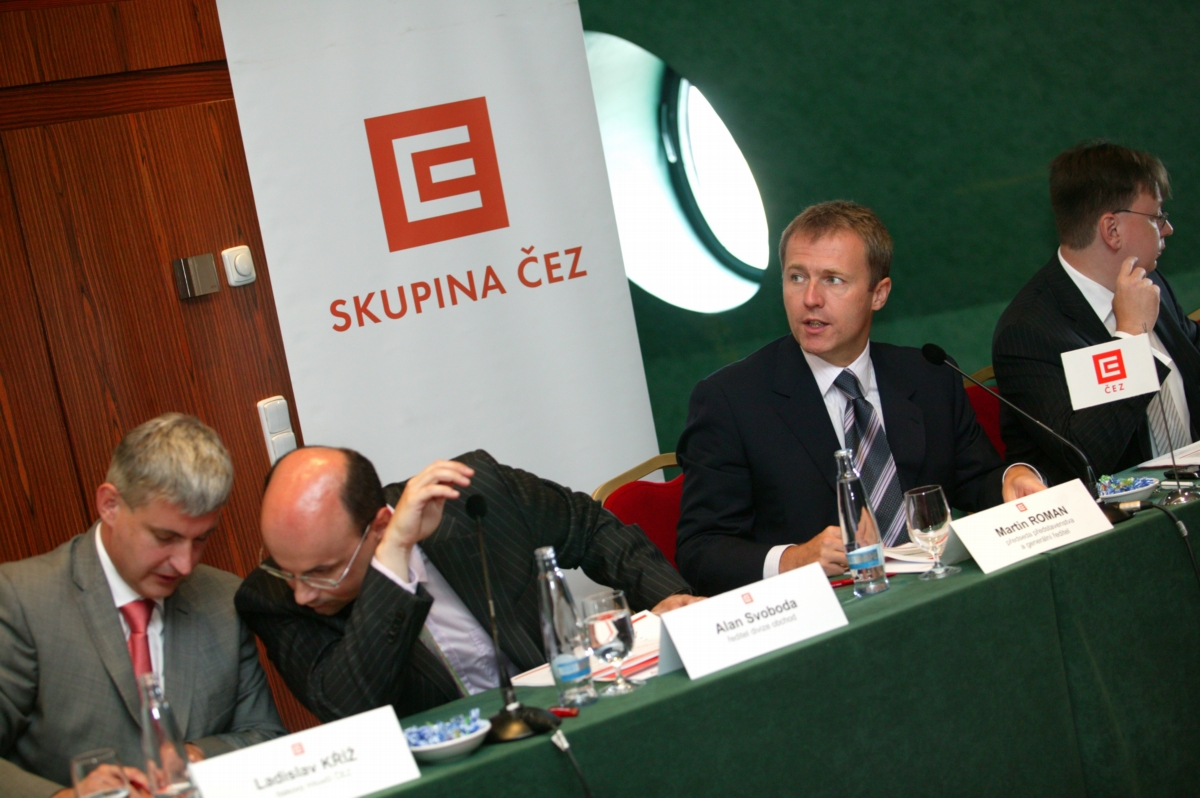 Energetické společnosti ČEZ hrozí, že nebude moct čerpat 60 milionů eur ze záruky, kterou jí Světová banka poskytla pro podnikání v Albánii.