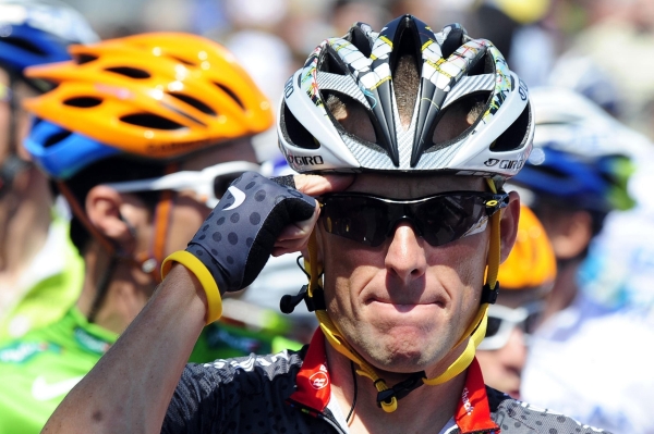 Největší cyklistický dopingový hříšník Lance Armstrong. Největší cyklistický dopingový hříšník Lance Armstrong.