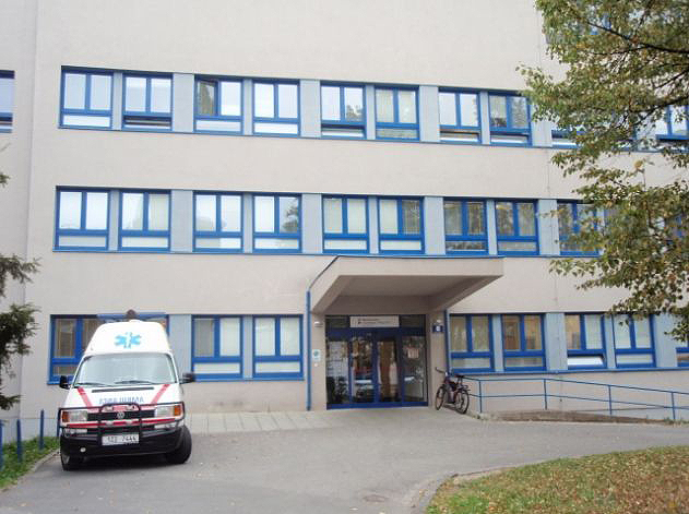 Nemocnice ve Valašském Meziříčí zaplatí několikamilionové odškodné. Nemocnice ve Valašském Meziříčí zaplatí několikamilionové odškodné.