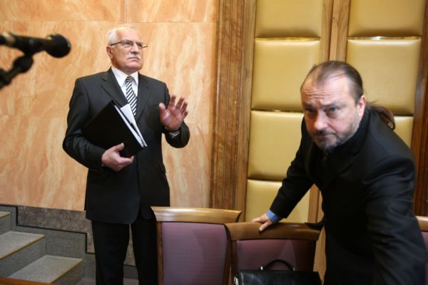 Nerozluční. Václav Klaus (vlevo) a Ladislav Jakl.