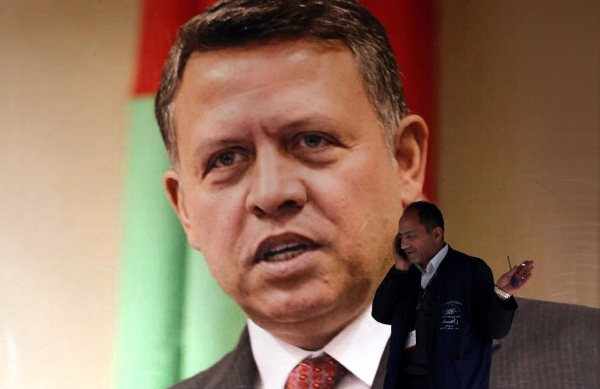 Jordánskýkrál Abdalláh II. je u většiny svých poddaných stále oblíben, ale od "arabského jara" se o svůj trůn musí bát i on.