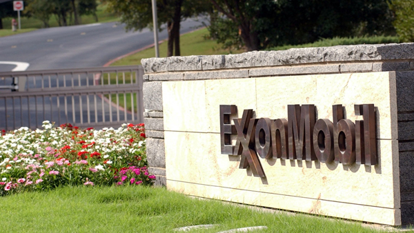 Tržní hodnota společnosti Exxon vzrostla na 417,6 miliardy dolarů.