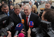 Miloš Zeman byl v den konečného rozhodnutí voleb v dobré náladě. (Foto: Robert Sedmík)