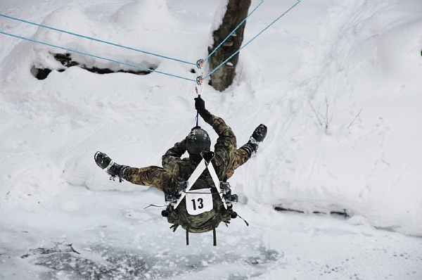 Armádní soutěž Winter Survival má dlouholetou tradici, letos se koná po devatenácté.