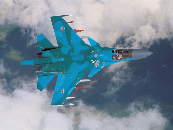Su-32.