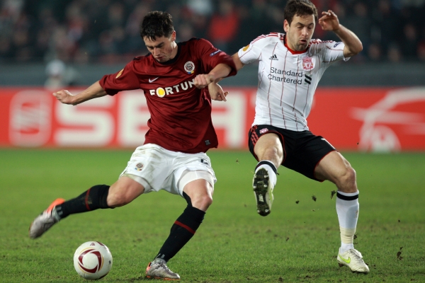 Fotbal (ilustrační foto).