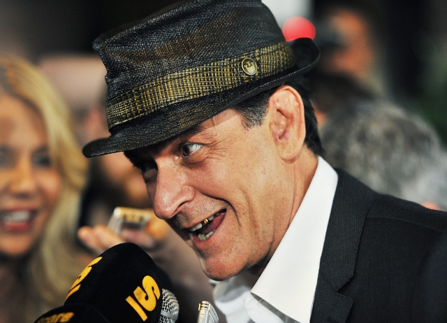 Charlie Sheen si nebere servítky.