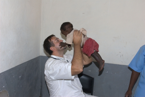 Na humanitárních misích tvoří velkou část pacientů děti.