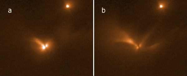 Objekt LRLL 54361 zachycený ve dvou různých fázích světelného pulzu Hubbleovým teleskopem. Vpravo nahoře je další mladá hvězda.
