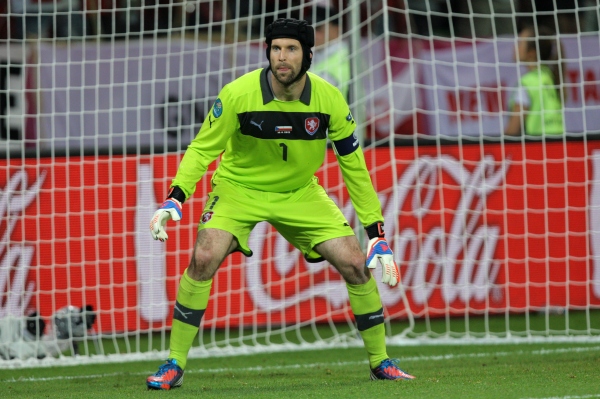 Petr Čech přijel na sraz se zlomeným malíčkem.
