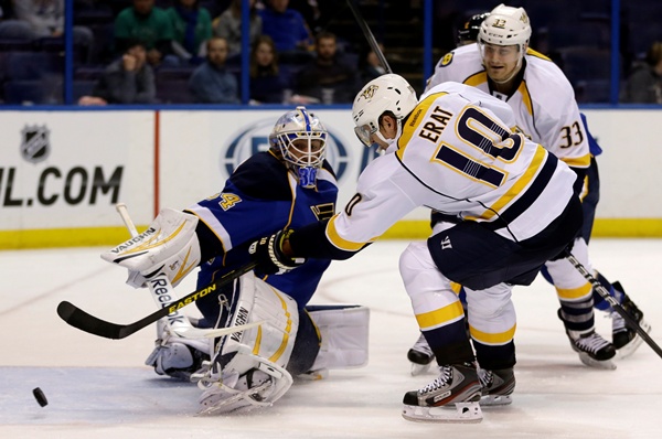 Martin Erat se podílel gólem a dvěma asistencemi na vysoké výhře Nashvillu 6:1 v St. Louis.