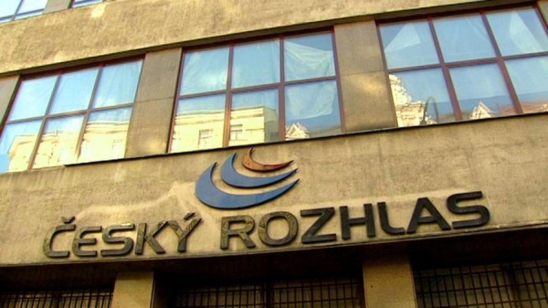 Český rozhlas podle rady odvysíláním předvolební glosy Adama Drdy porušil interní pravidla.