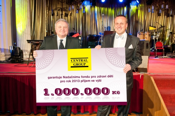 Majitel Central Group Dušan Kunovský (vpravo) a Jaroslav Feyereisl. Majitel Central Group Dušan Kunovský (vpravo) a Jaroslav Feyereisl.
