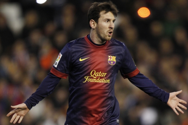 Lionel Messi zůstává v Barceloně minimálně do roku 2018. Lionel Messi zůstává v Barceloně minimálně do roku 2018.