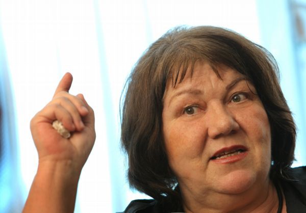 Bývalá ústavní soudkyně Wagnerová kritizovala jednací řád, který schválili poslanci.
