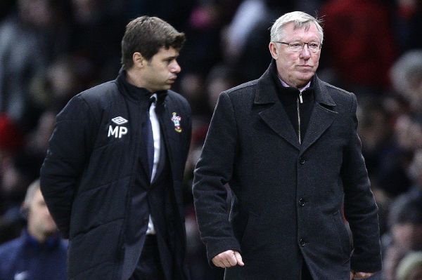 Sir Alex Ferguson (vpravo) ve společnosti Mauricia Pochettiho. Sir Alex Ferguson (vpravo) ve společnosti Mauricia Pochettiho.