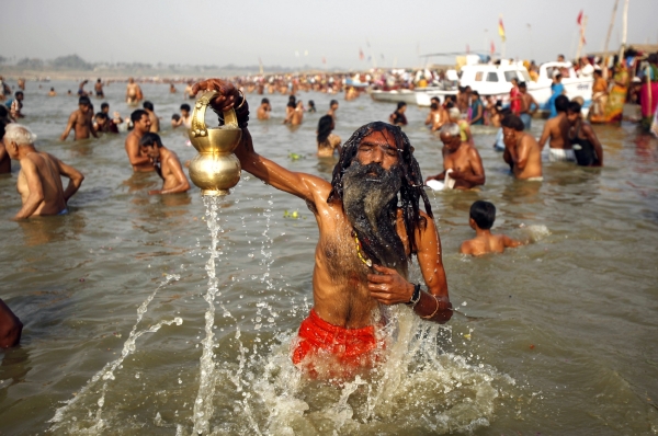 Svátek Kumbh mélá je označován za největší shromáždění lidí na světě (ilustrační foto).
